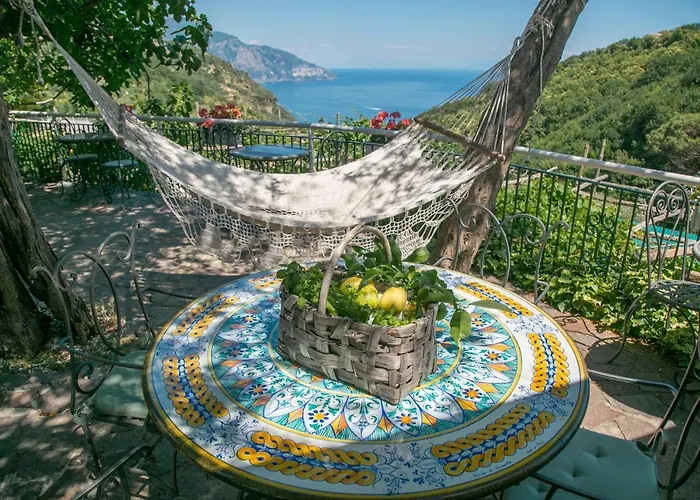 Costanza Sorrento Sant'Agnello