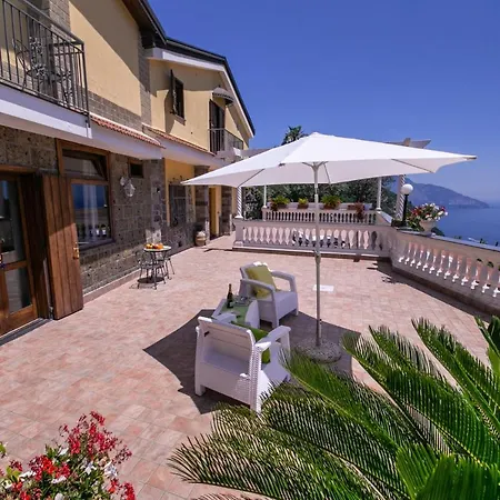 Costanza Sorrento فندق مبيت وإفطار *