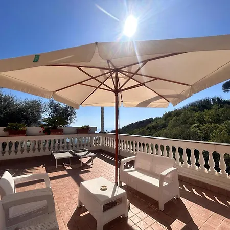 Costanza Sorrento فندق مبيت وإفطار